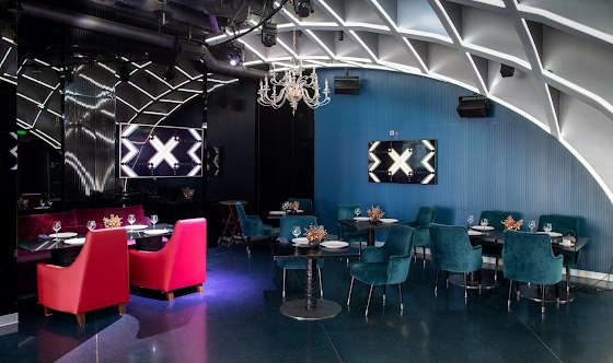 Фото №2 зала Зал со сценой