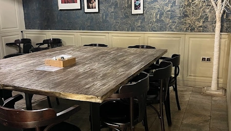 Фото №1 зала VIP-комната с караоке