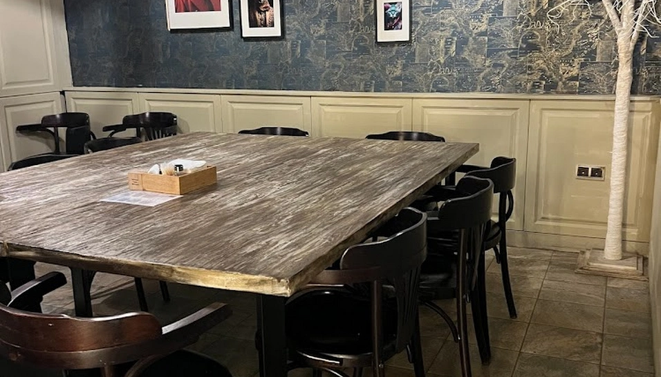 Фото №1 зала VIP-комната с караоке