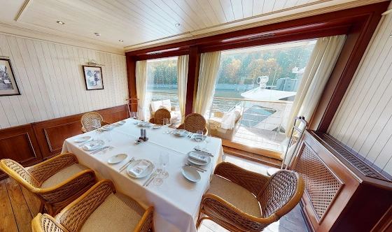 Фото №2 зала VIP-комната «Ласточка» №4