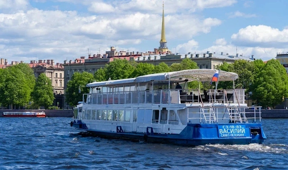 Фото №15 зала Палуба