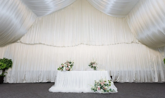 Фото №12 зала Банкетный шатер "Сияние"