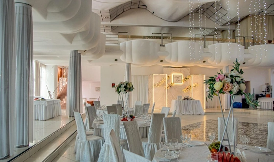 Фото №8 зала Центральный зал