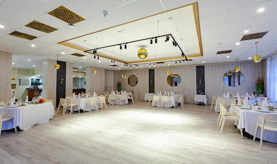 Фото №7 зала Зал ресторана