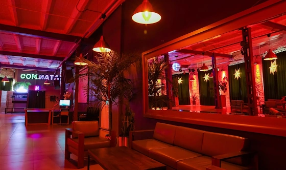 Фото №18 зала Лофт на Петроградской 