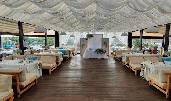 Фото №3 зала Веранда Аквакомплекса 2 этаж