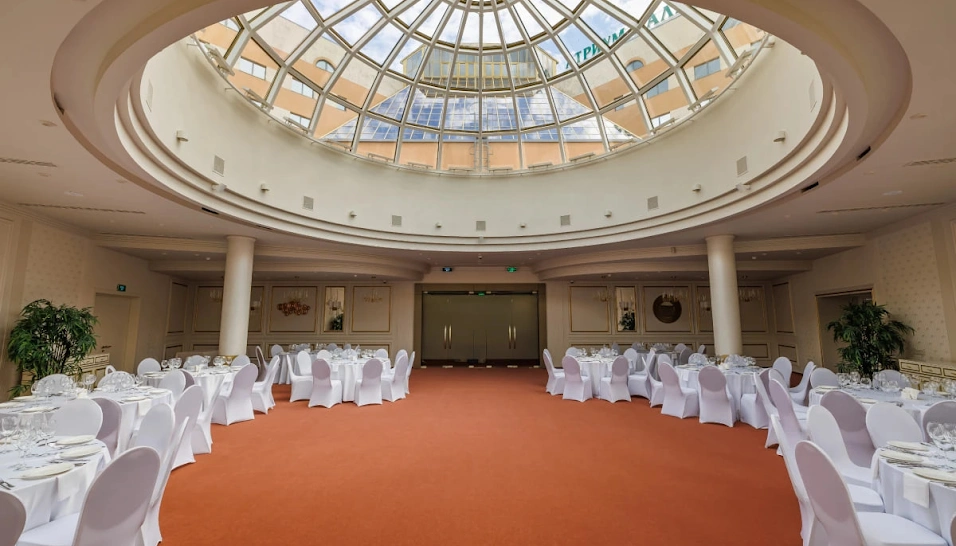 Фото №2 зала Ресторан «Ля Ронд»