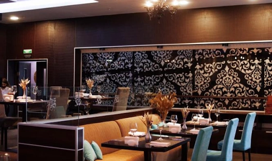 Фото №20 зала Ресторан Four