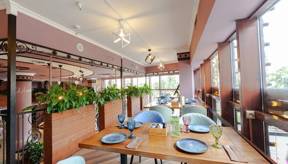 Фото №6 зала Балкон 