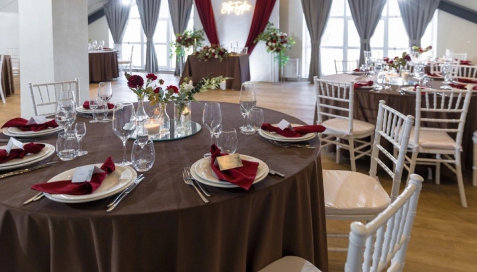 Фото №3 зала Молоко