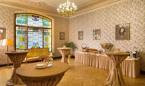 Фото №1 зала Зал «Тургенев»