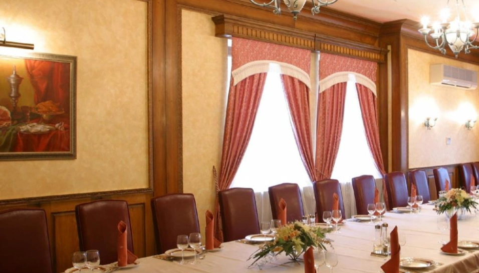 Фото №3 зала Ресторан «Гостиная»