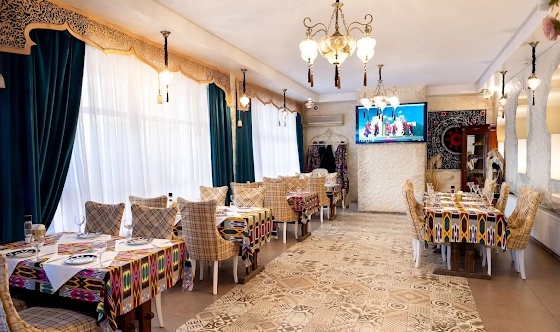 Фото №2 зала Ресторан "Регистан"