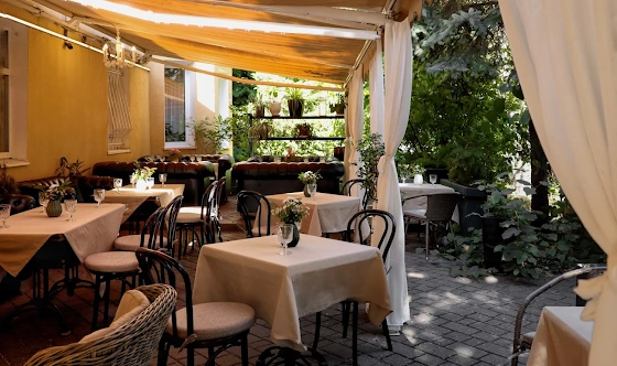 Фото №1 зала Веранда