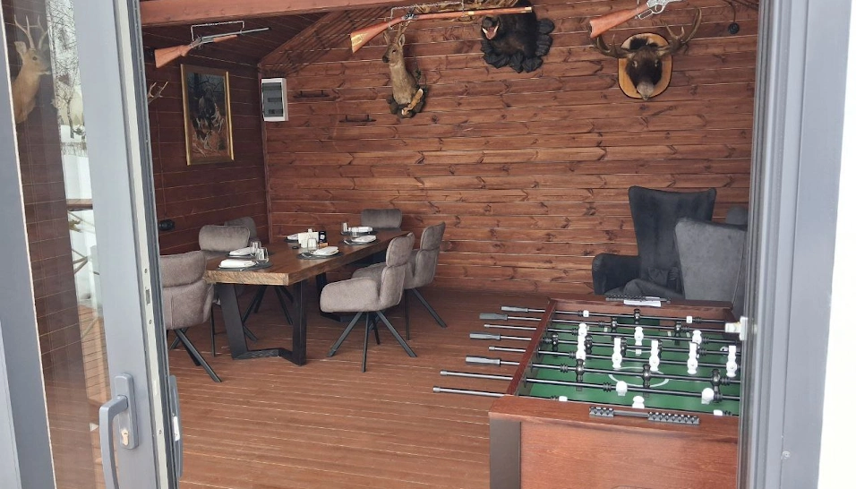 Фото №1 зала Дом охотника