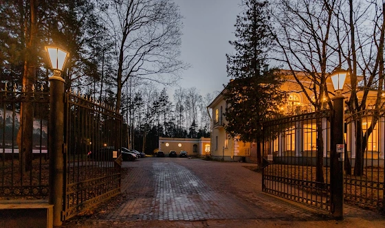 Фото №12 зала Зал "Библиотека"