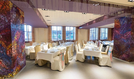 Фото №3 зала Сиреневый классический зал