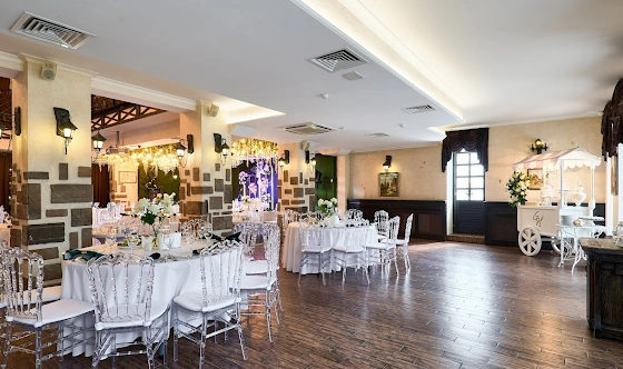 Фото №11 зала Зал «Средневековый»