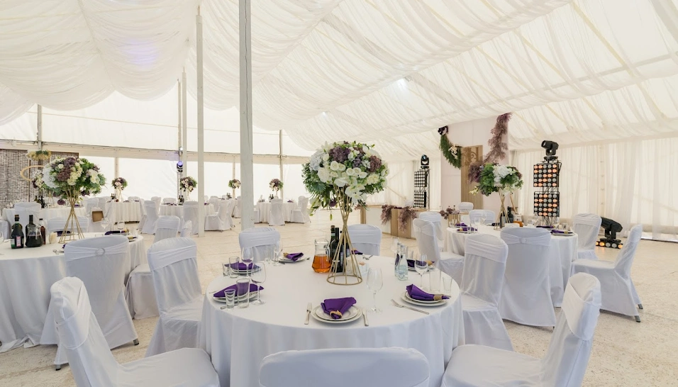 Фото №3 зала Шатер у пруда