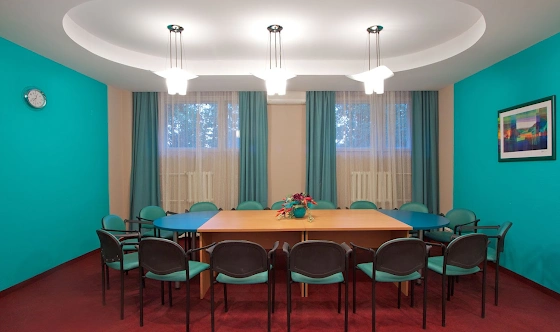 Фото №2 зала Переговорная комната