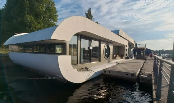 Фото №3 зала Зал "Борт номер один"