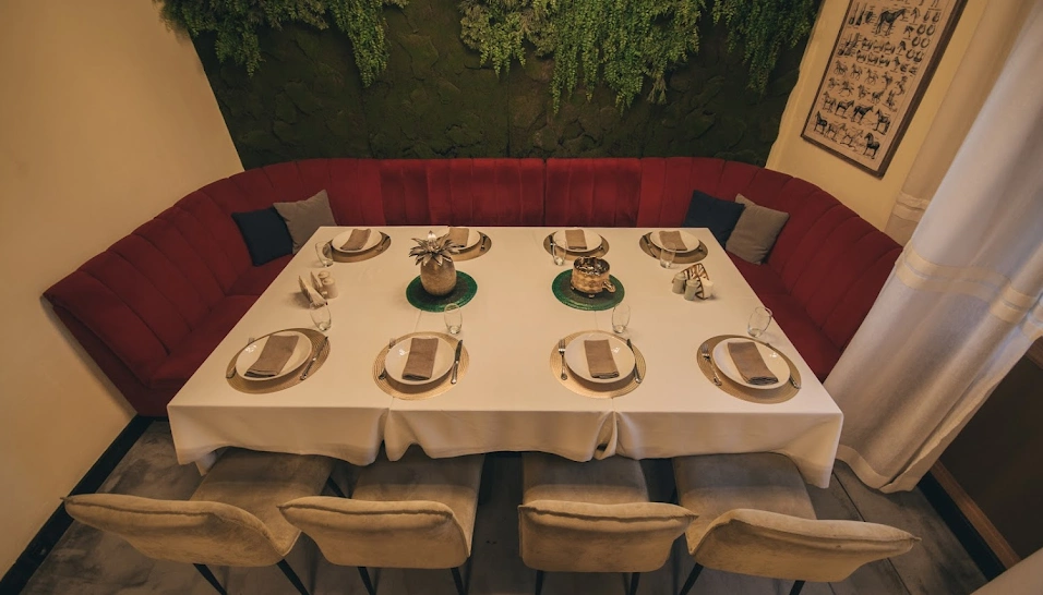 Фото №2 зала VIP-зал JEKYLL & HYDE