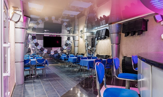 Фото №3 зала Караоке-бар