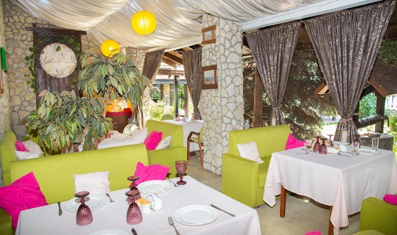 Фото №1 зала Летняя Терраса 