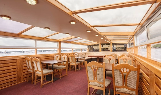 Фото №3 зала Палуба 