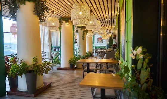 Фото №1 зала Летняя веранда