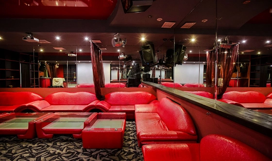 Фото №4 зала Караоке-зал