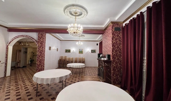 Фото №3 зала  "Замок на Неве"