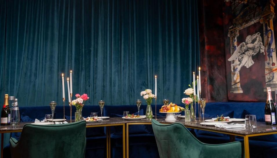 Фото №2 зала VIP-комната