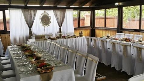 Фото №1 зала Закрытая веранда на 30 человек