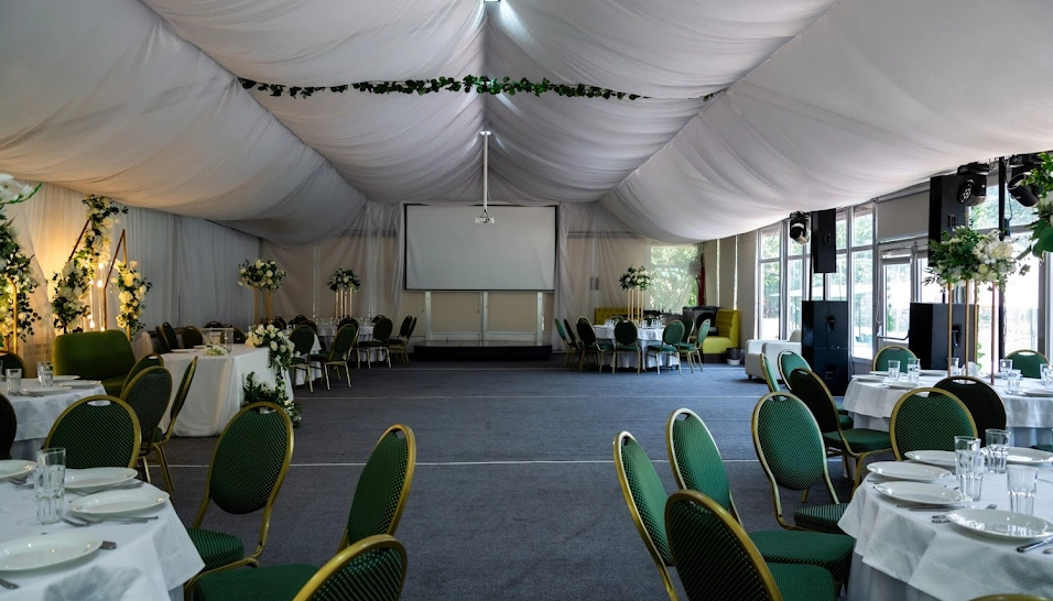 Фото №14 зала Зал "Лесной шатёр"