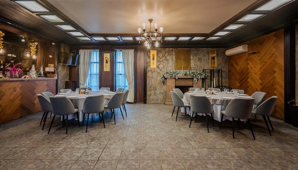 Фото №1 зала Зал с камином