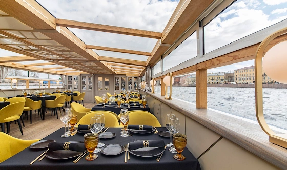 Фото №4 зала Палуба 