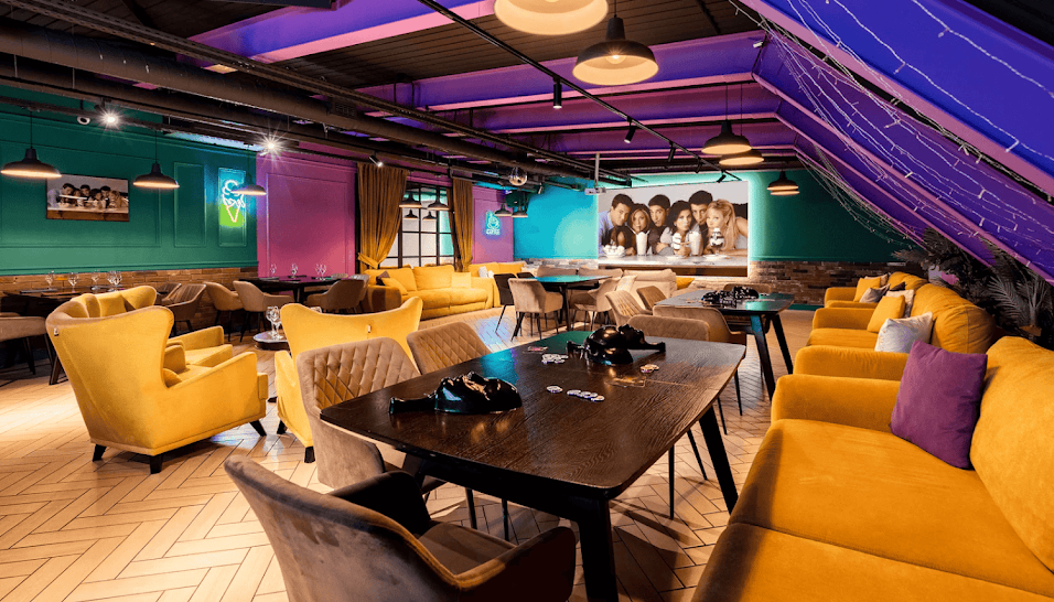 Фото №12 зала Зал "Френдс"