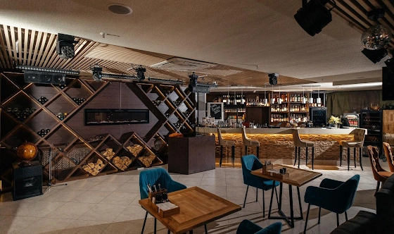 Фото №4 зала Основной зал