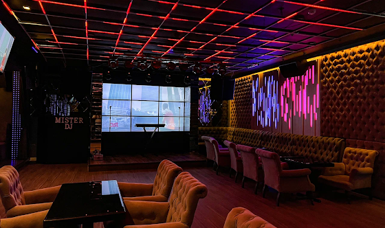 Фото №14 зала Караоке- клуб