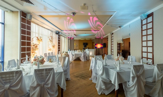 Фото №4 зала Зал ресторана 