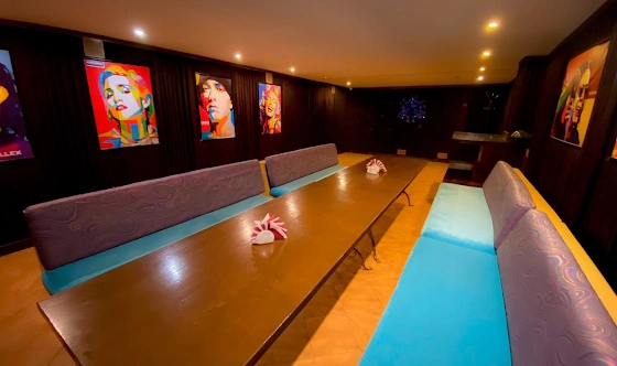 Фото №5 зала Караоке-зал «Поп-арт»