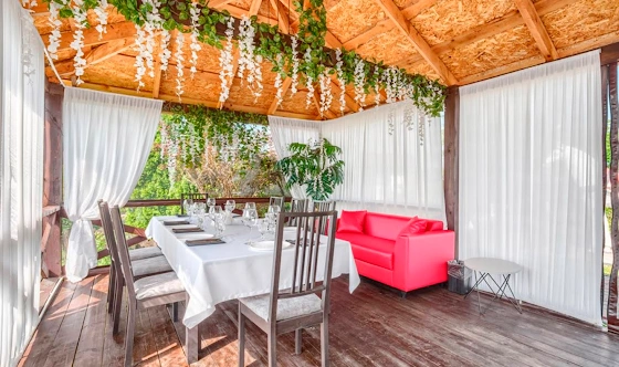 Фото №3 зала VIP-беседка