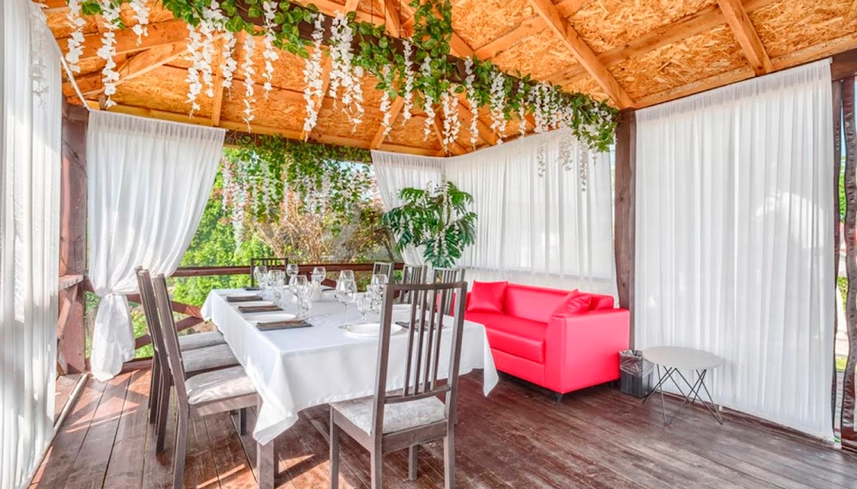 Фото №3 зала VIP-беседка