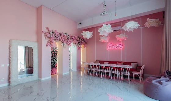 Фото №8 зала Зал "Барби"