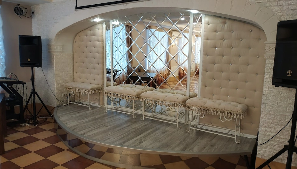 Фото №6 зала Основной зал