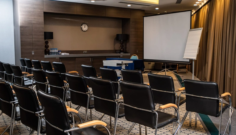 Фото №1 зала Titanium Hall