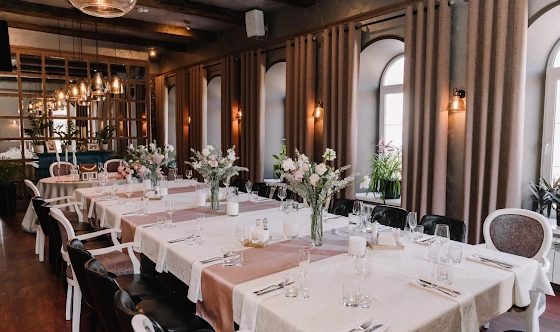 Фото №3 зала Ресторан