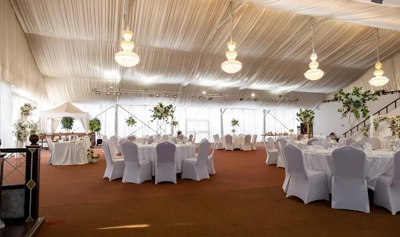 Фото №8 зала Банкетный шатер "Кристалл"