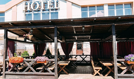 Фото №4 зала Центральная беседка